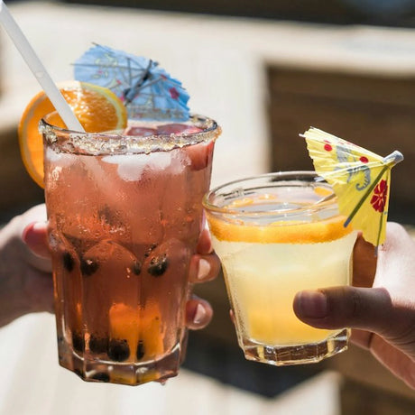 Bebidas que no engordan para disfrutar en verano de forma saludable